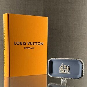 Wedgwood Jasperware Oblong Trunket Dish Icarus, Daedalus and Angel Relief.